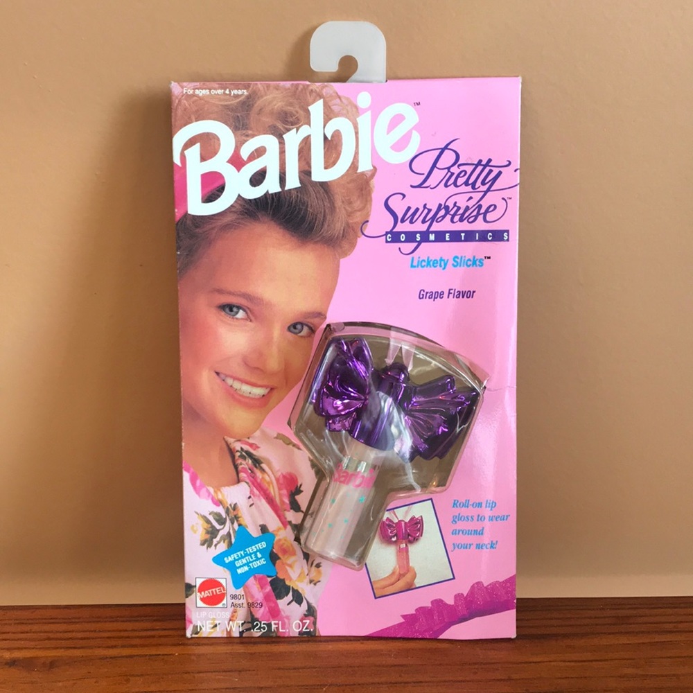 Barbie pretty surprise cosmetics
